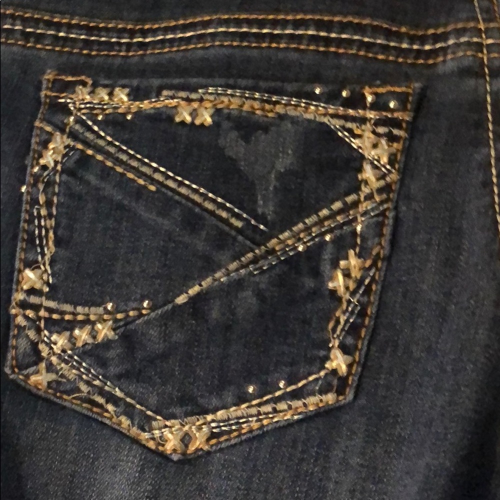 High waisted jeans